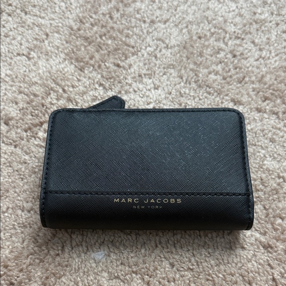 Marc Jacobs Black Leather Wallet - Picture 1 of 17